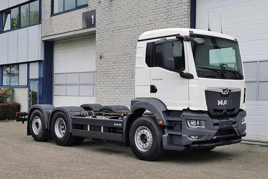 MAN TGS 26.320 BL CH 6x2 Chassis Cabin