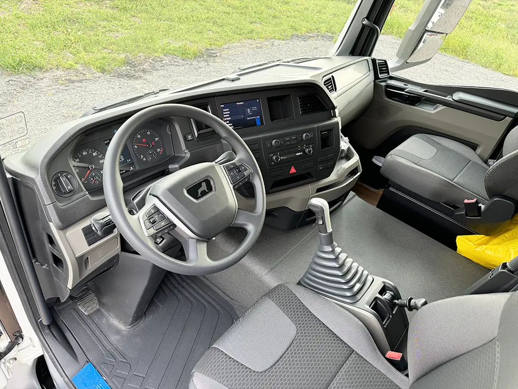 MAN TGS 26.320 BL CH 6x2 Chassis Cabin