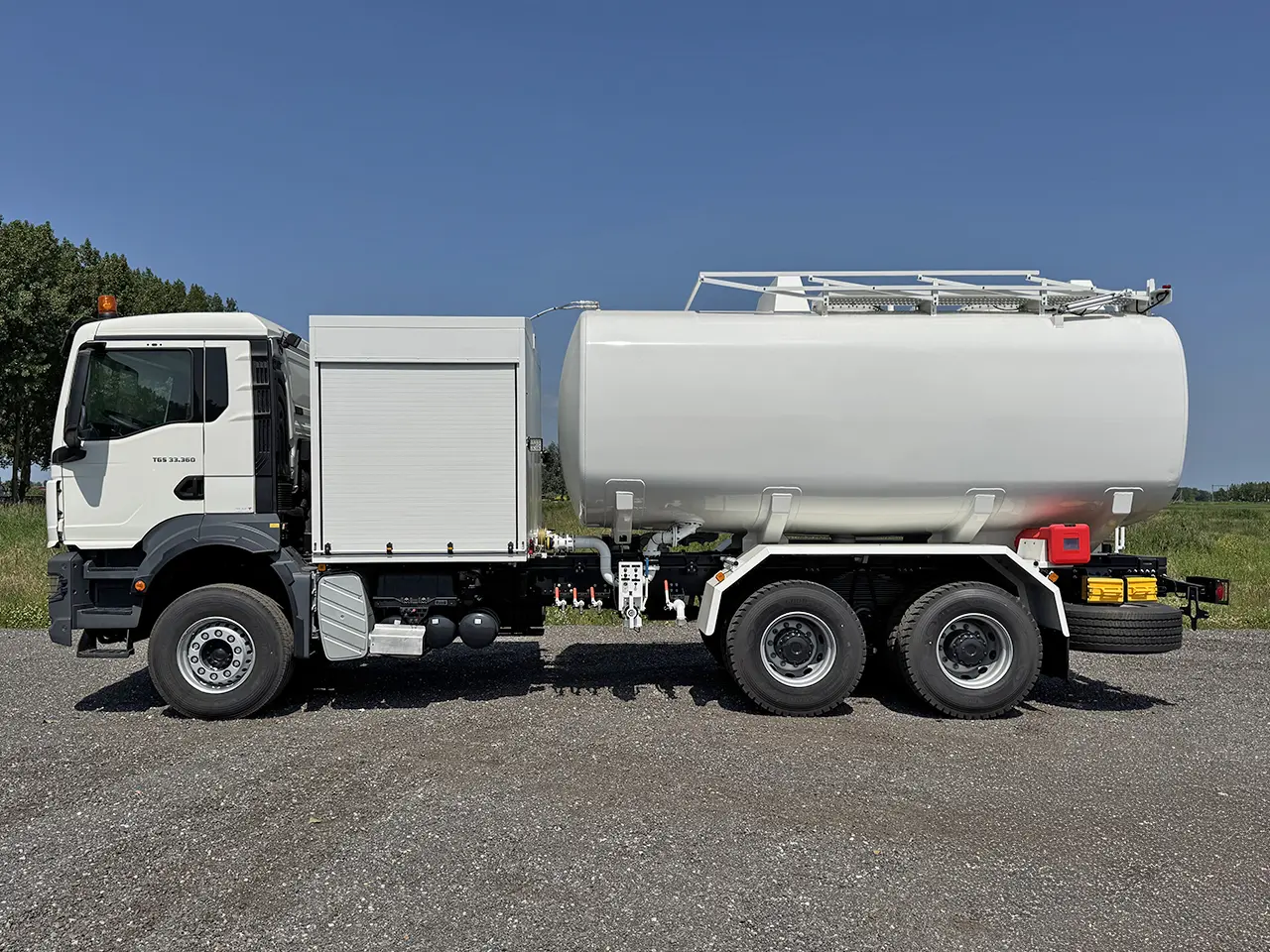 MAN TGS 33.360 BB CH Aviation Fuel Tank Truck 6x4 7