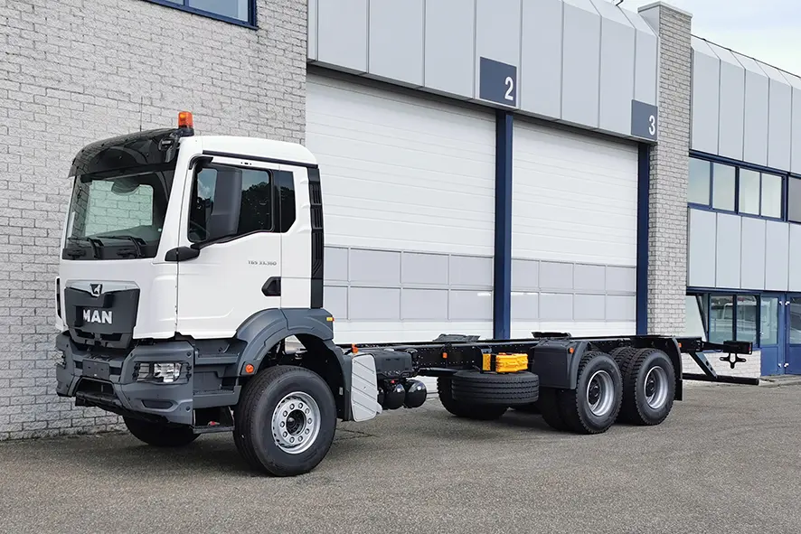 MAN TGS 33.360 BB CH Chassis Cabin 6x4 7
