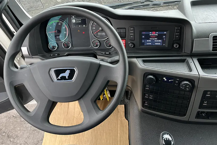 MAN TGS 33.360 BB-WW 6x4 Fuel Tank Truck 8