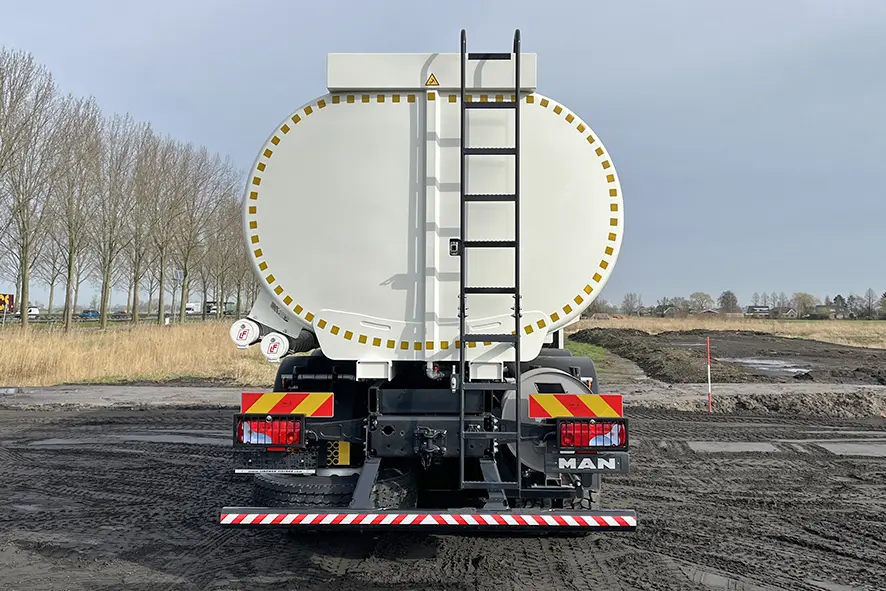 MAN TGS 33.360 BB-WW 6x4 Fuel Tank Truck 12