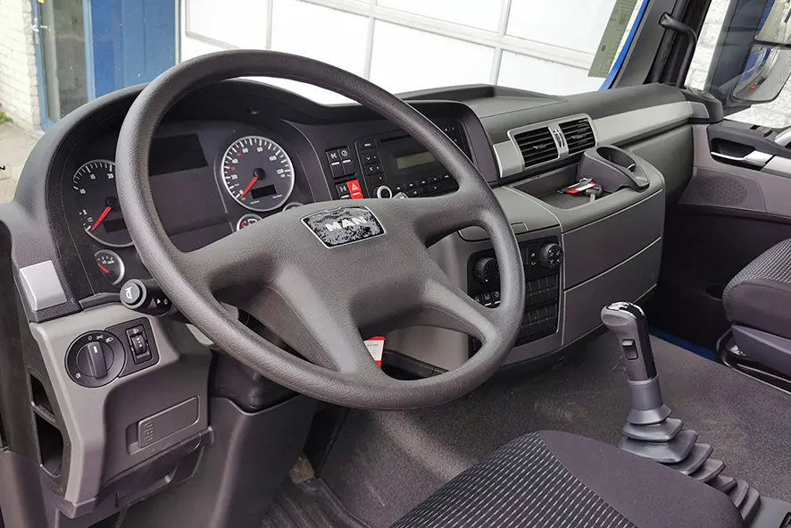 MAN TGS 33.360 BB-WW 6x4 Tipper Truck