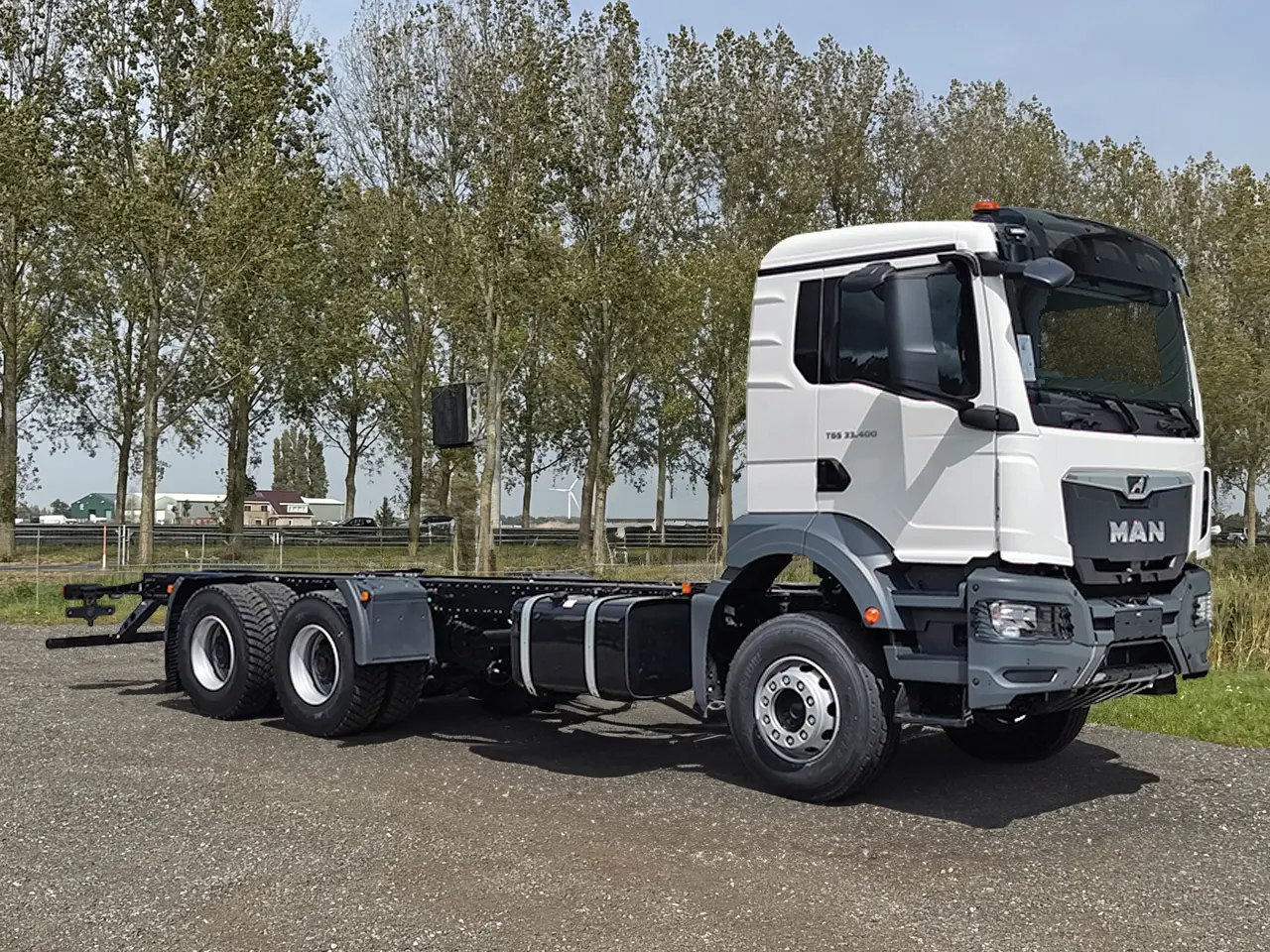 MAN TGS 33.400 BB CH 6x4 Chassis Cabin