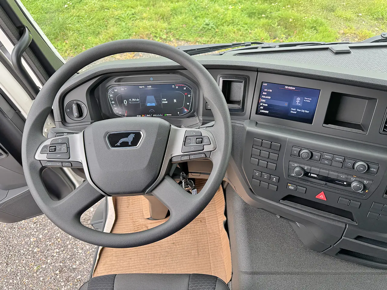 MAN TGS 33.400 BB CH 6x4 Chassis Cabin 10