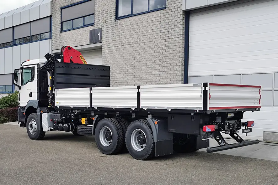 MAN TGS 33.400 BB CH 6x4 Crane Truck 2
