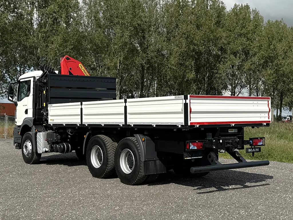 MAN TGS 33.400 BB CH 6x4 Crane Truck 2