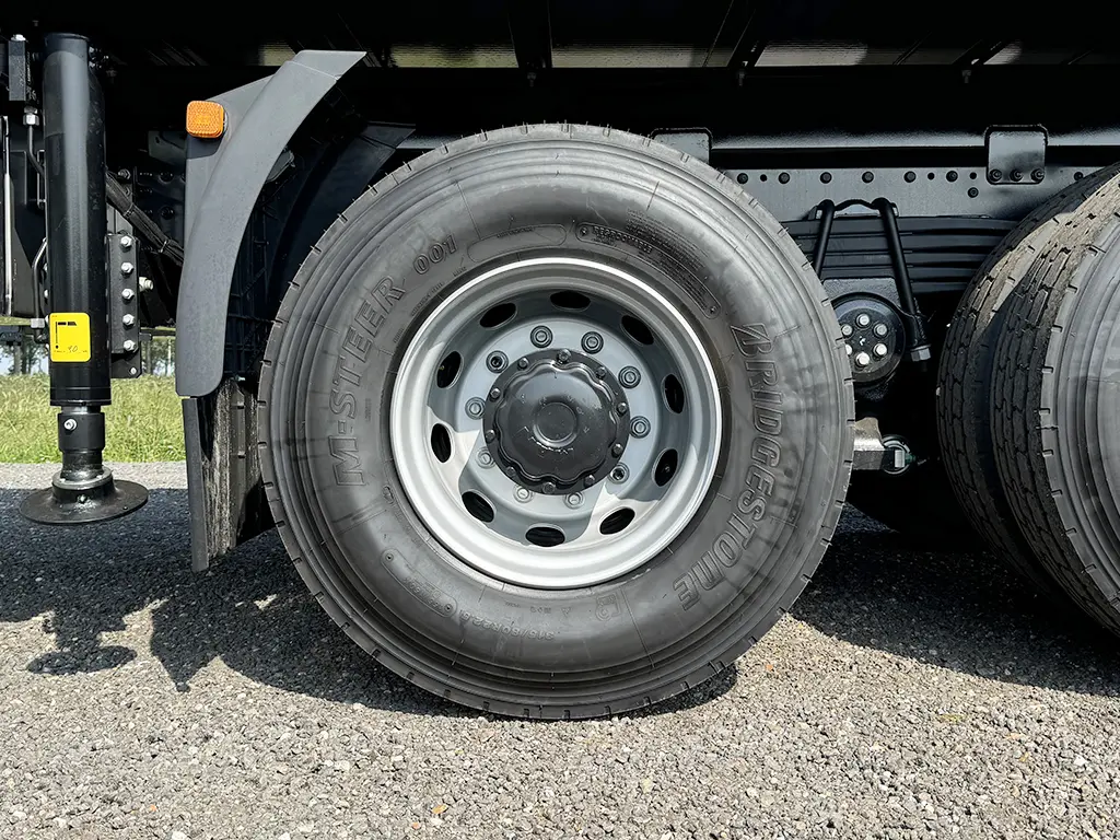 MAN TGS 33.400 BB CH 6x4 Camion grue 22