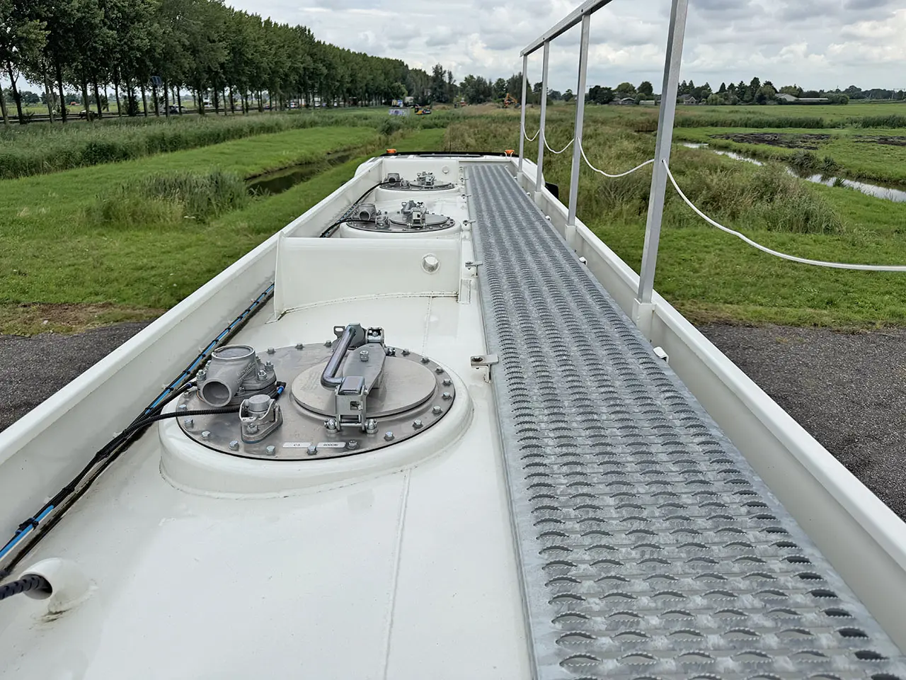 MAN TGS 33.400 BB CH 6x4 Fuel Tank Truck 17