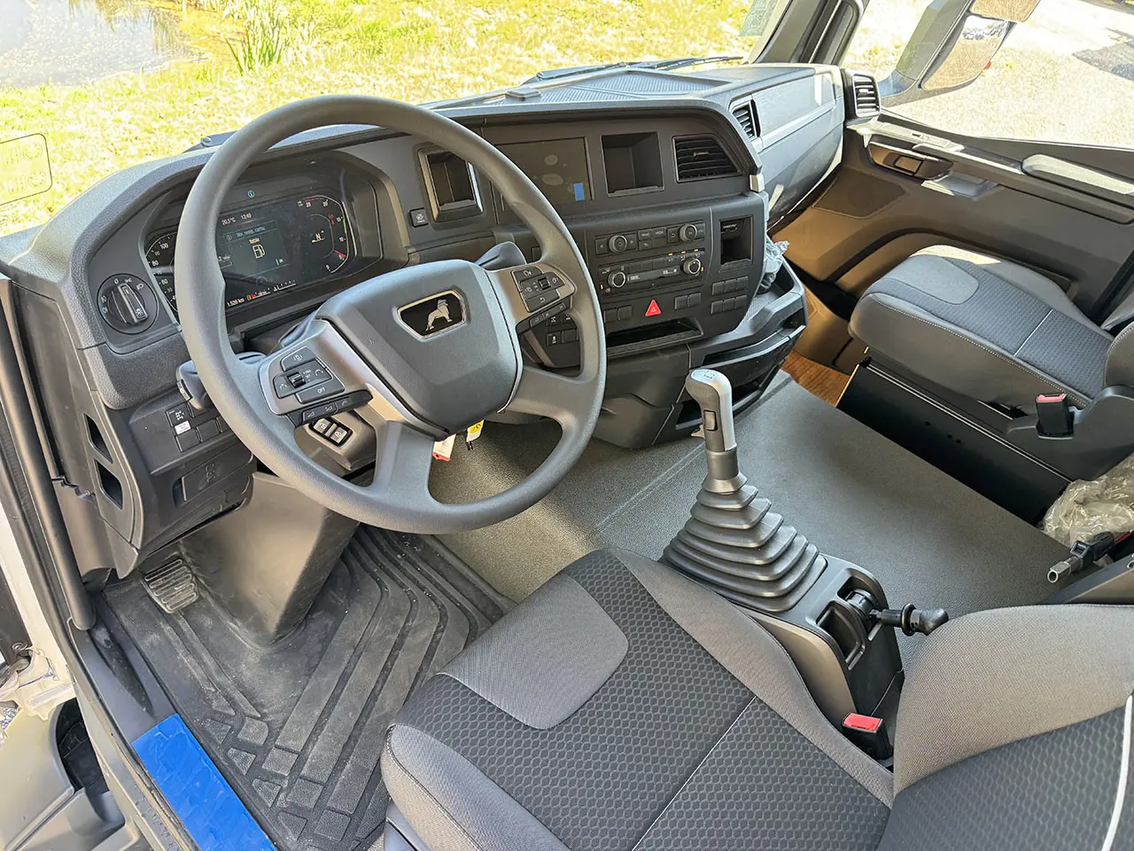 MAN TGS 33.400 BB CH 6x4 Benne basculante 3