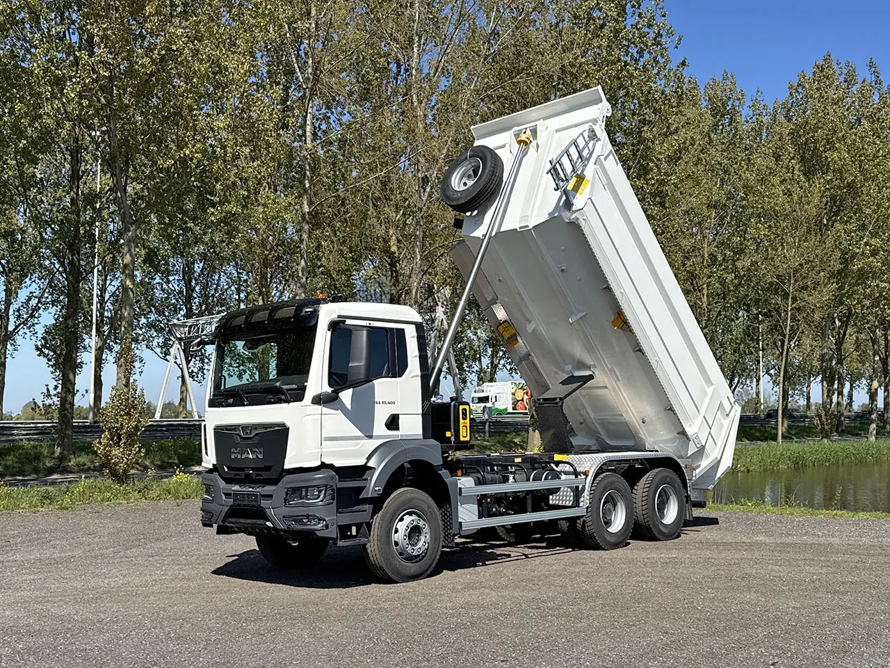 MAN TGS 33.400 BB CH 6x4 Benne basculante 8