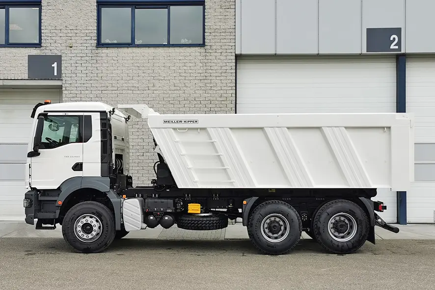 MAN TGS 33.400 BB CH 6x4 Tipper Truck 4