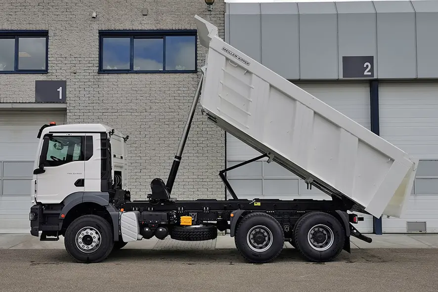 MAN TGS 33.400 BB CH Tipper Truck 6x4 13