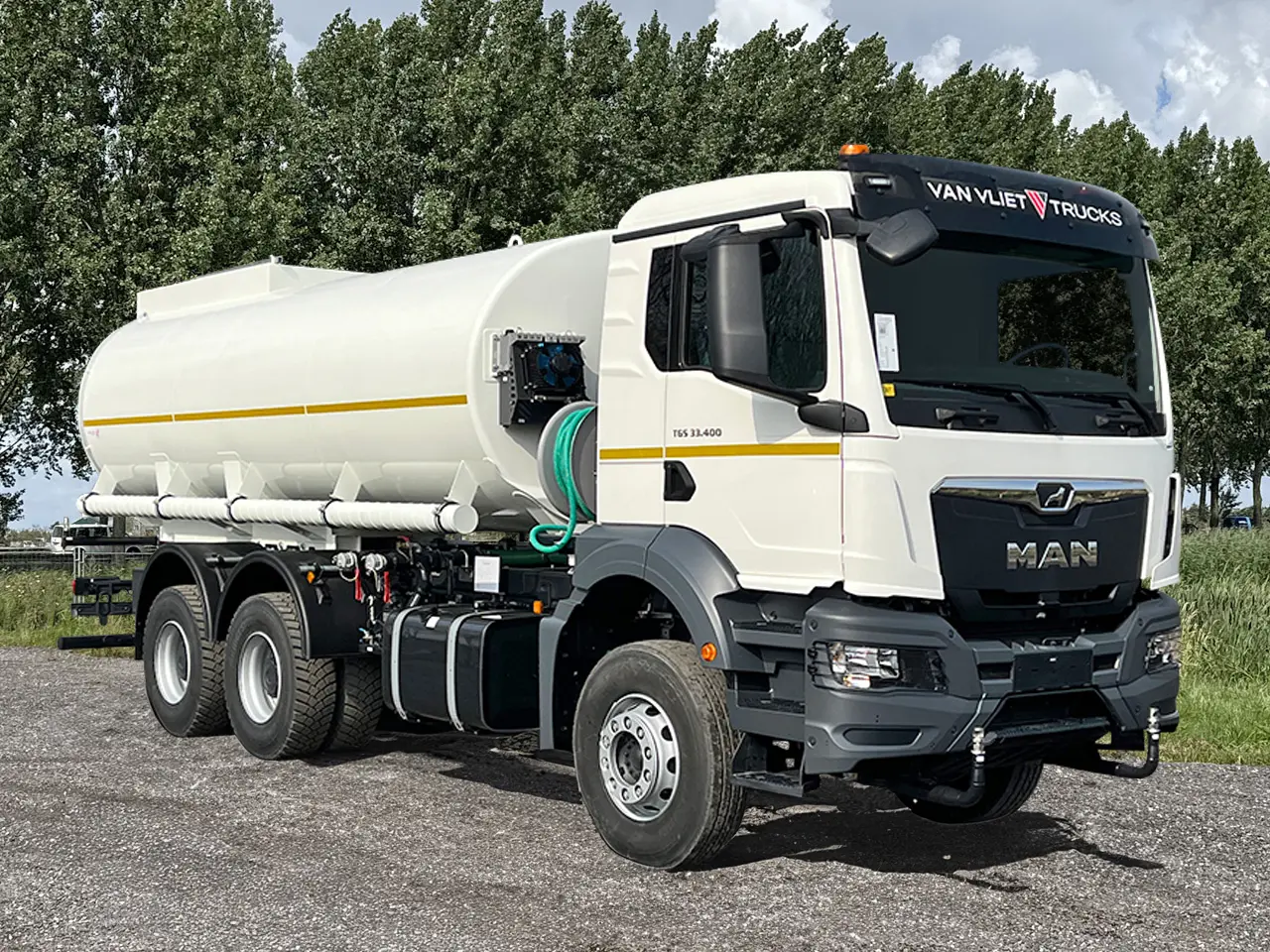 MAN TGS 33.400 BB CH 6x4 Water Tank Truck