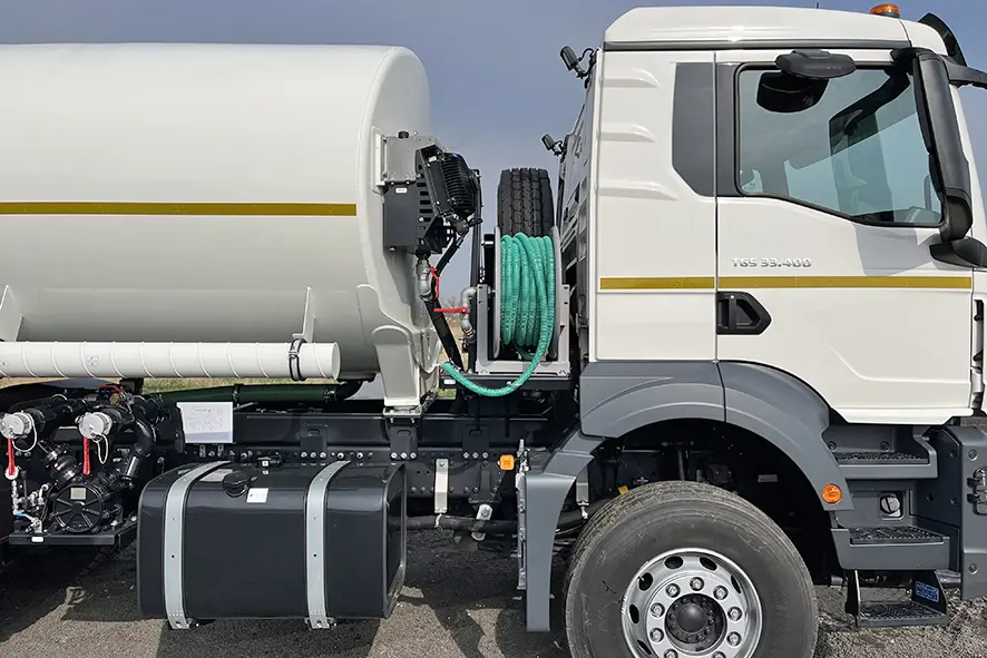 MAN TGS 33.400 BB CH 6x4 Water Tank Truck 16