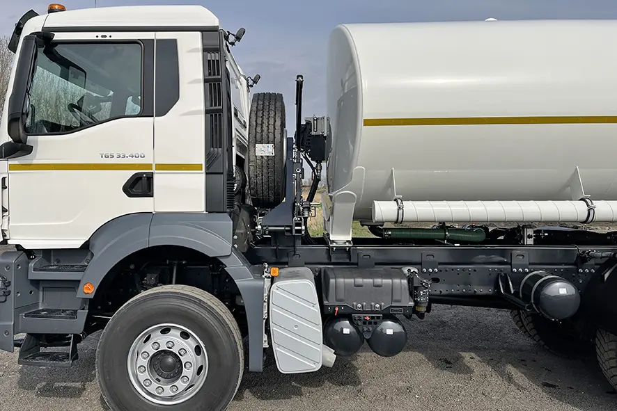 MAN TGS 33.400 BB CH 6x4 Water Tank Truck 17
