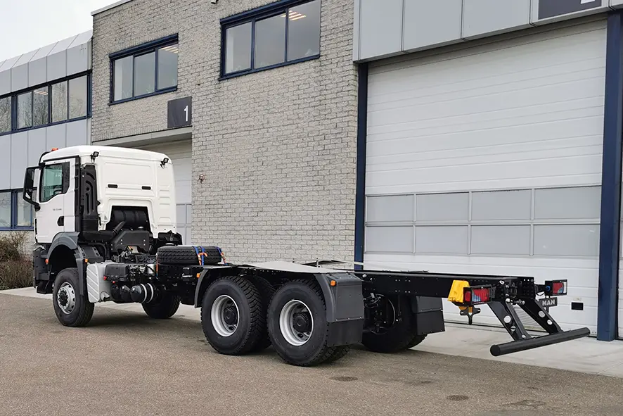 MAN TGS 33.400 BB CH 6x6 Chassis Cabin