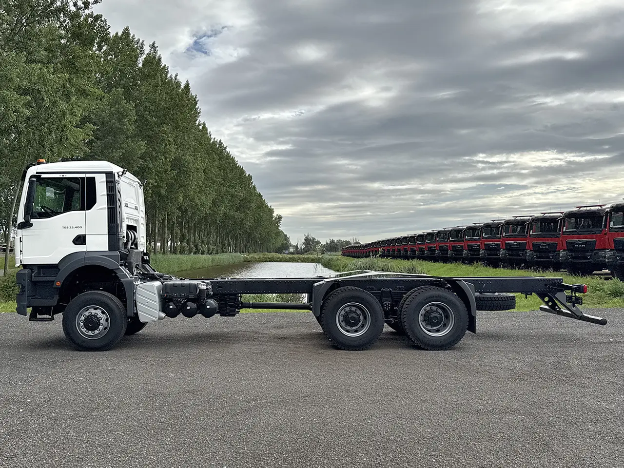 MAN TGS 33.400 BB CH Chassis Cabin 6x6 7