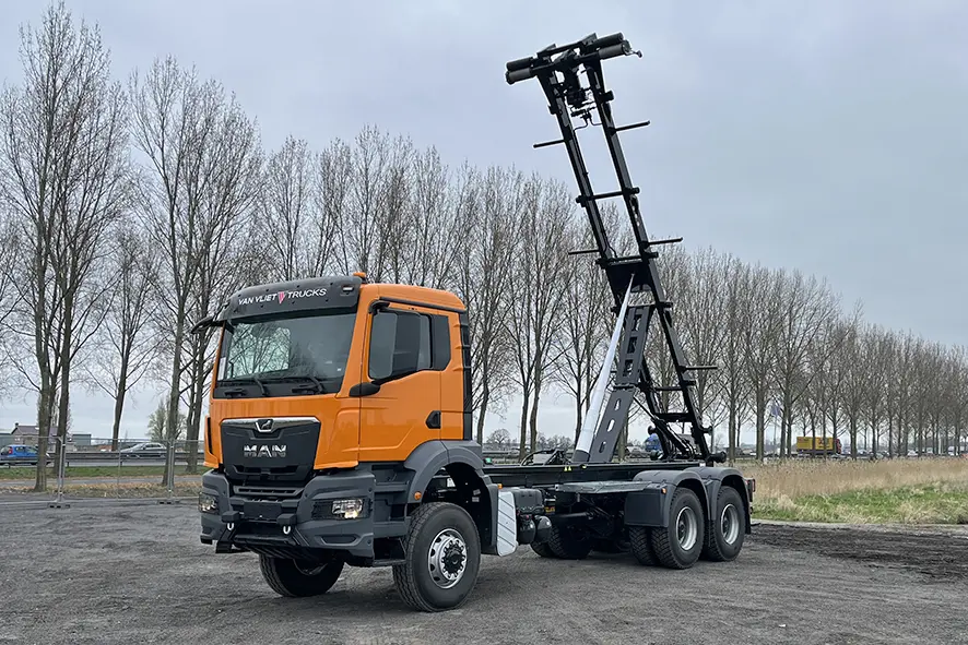 MAN TGS 33.400 BB CH Container Truck 6x6 7