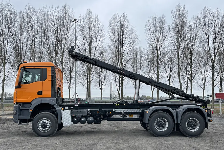 MAN TGS 33.400 BB CH Container Truck 6x6 14