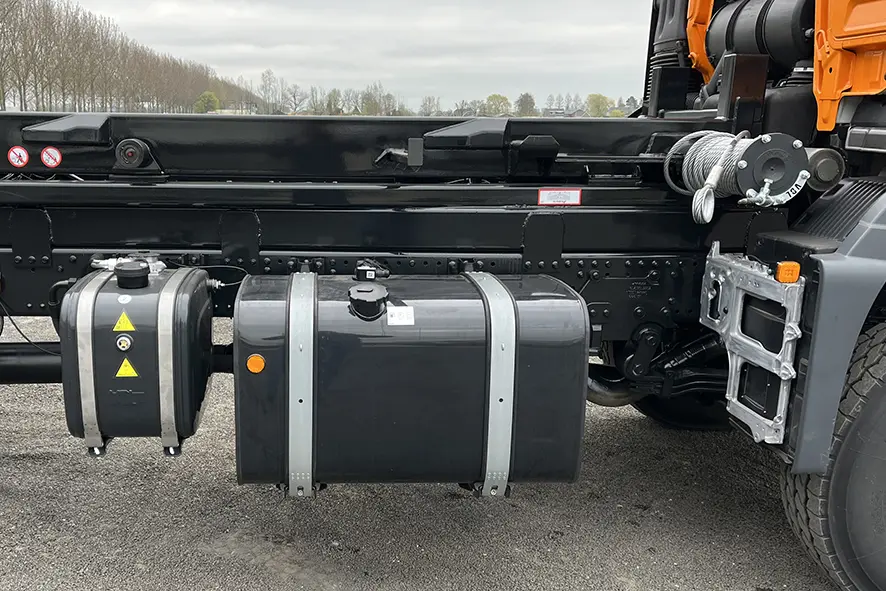 MAN TGS 33.400 BB CH 6x6 Container Truck 16