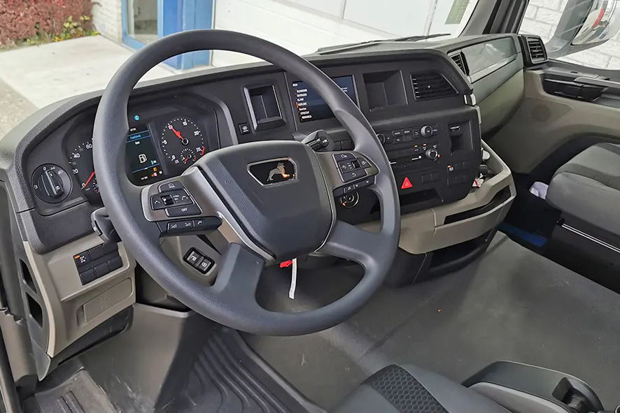 MAN TGS 33.400 BB CH 6x6 Crane Truck 3