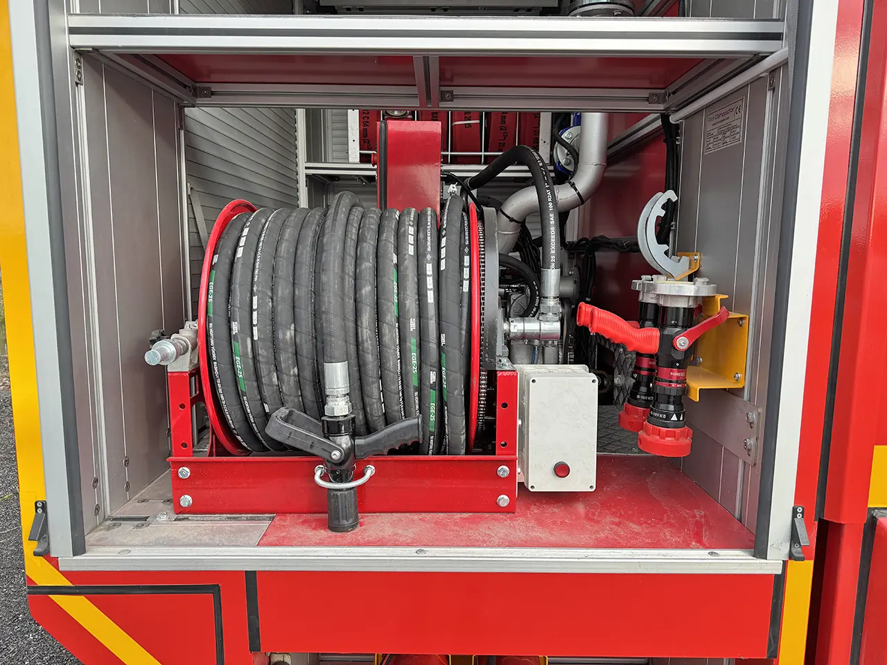 MAN TGS 33.400 BB CH 6x6 Camion de pompiers 17