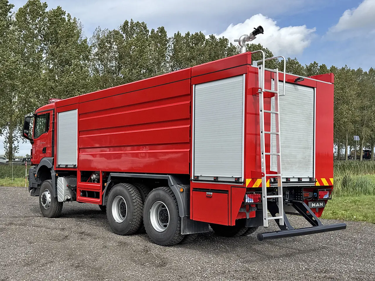 MAN TGS 33.400 BB CH 6x6 Fire Fighter Truck