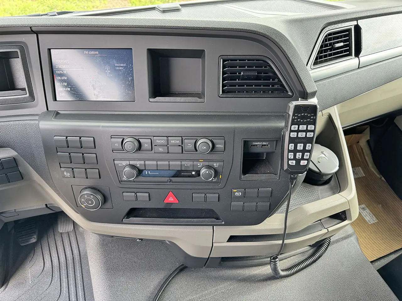 MAN TGS 33.400 BB CH 6x6 Fire Fighter Truck 11