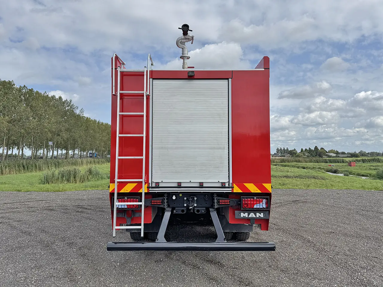 MAN TGS 33.400 BB CH 6x6 Fire Fighter Truck 14