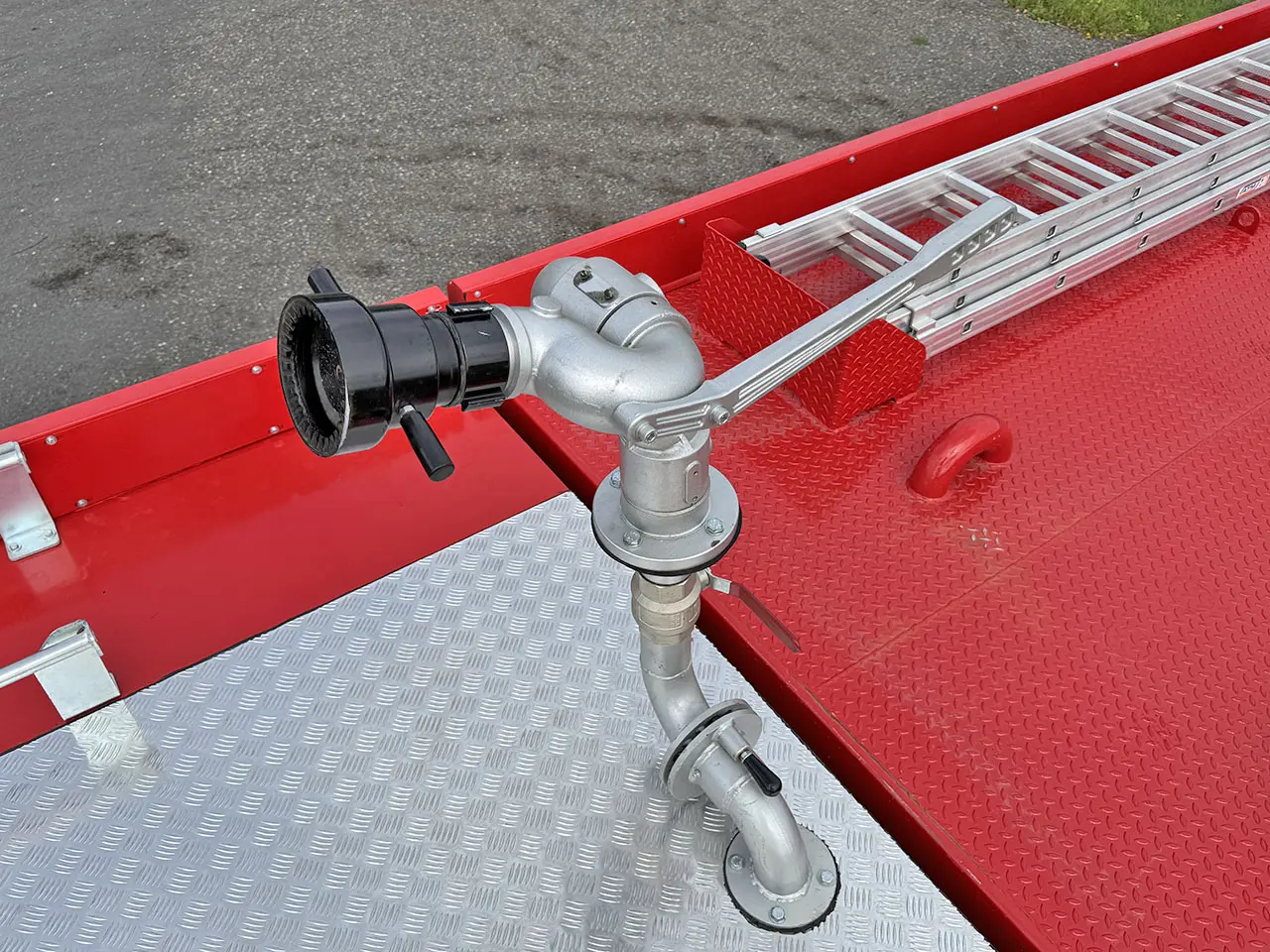 MAN TGS 33.400 BB CH 6x6 Fire Fighter Truck 23