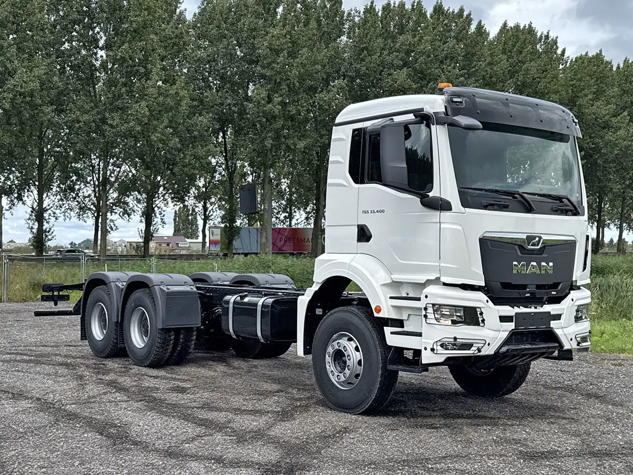 MAN TGS 33.400 BB CH ADR Chassis Cabin 6x4