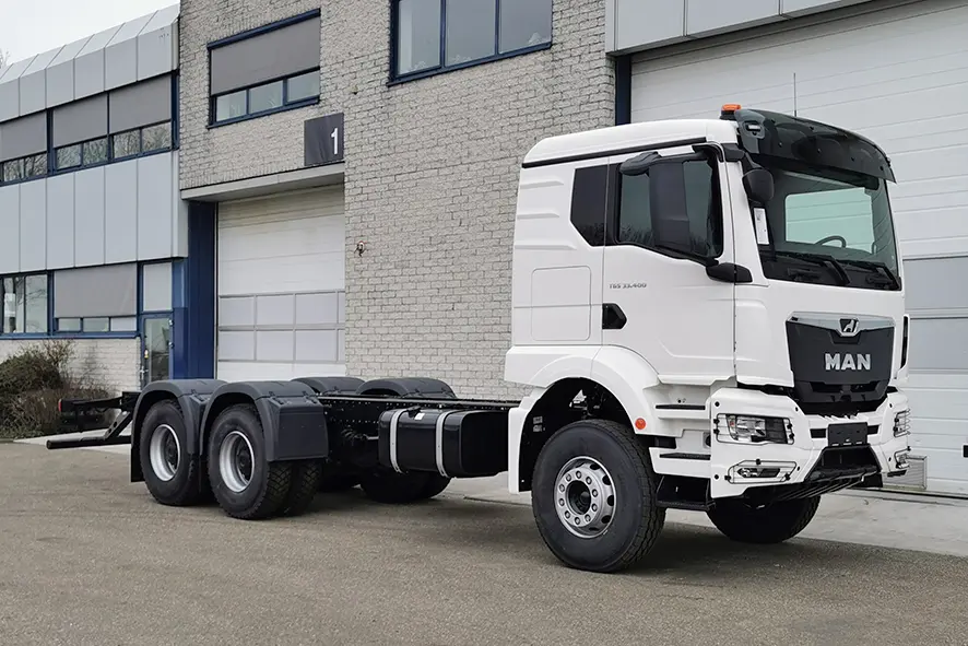 MAN TGS 33.400 BB CH ADR 6x4 Chassis Cabin