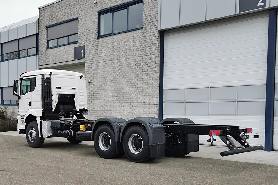 MAN TGS 33.400 BB CH ADR Chassis Cabin 6x4 2