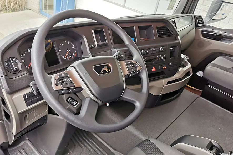 MAN TGS 33.400 BB CH ADR 6x4 Chassis Cabin