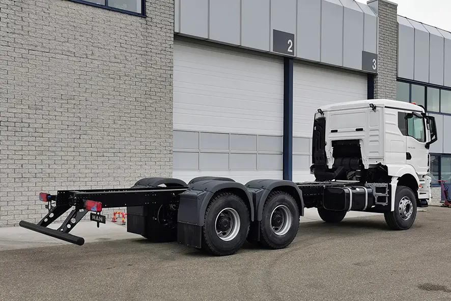 MAN TGS 33.400 BB CH ADR Chassis Cabin 6x4 5