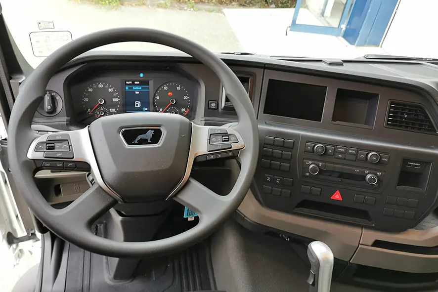 MAN TGS 33.400 BB SA 6x4 Tractor Head 8