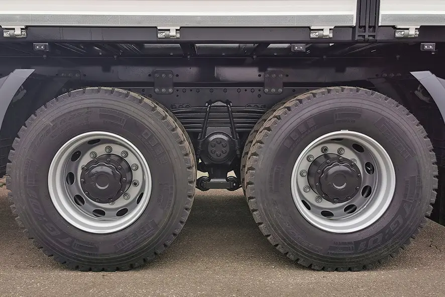 MAN TGS 33.400 BB-WW Camion grue 6x4 12