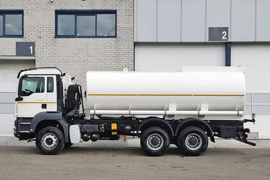 MAN TGS 33.400 BB-WW Water Tank Truck 6x4 4