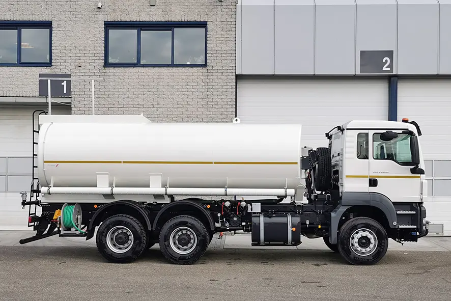 MAN TGS 33.400 BB-WW 6x4 Water Tank Truck 6