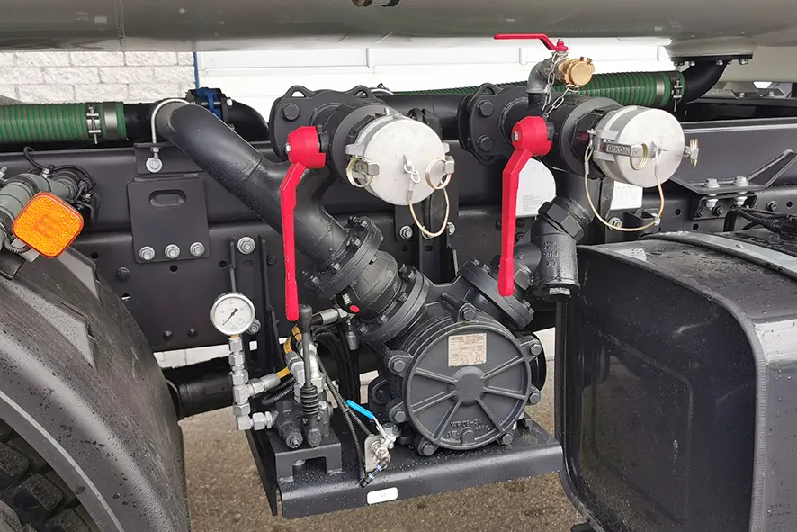 MAN TGS 33.400 BB-WW 6x4 Water Tank Truck 17