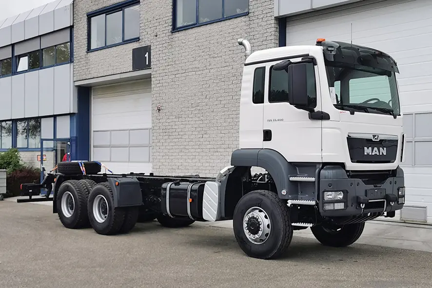 MAN TGS 33.400 BB-WW Chassis Cabin 6x6