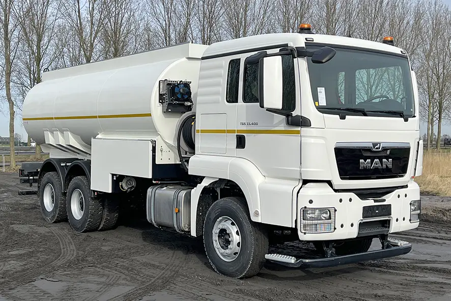 MAN TGS 33.400 BB-WW ADR Camion citerne à carburant 6x4