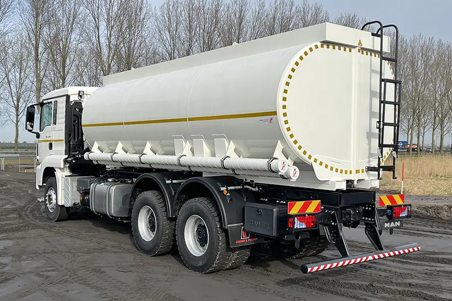 MAN TGS 33.400 BB-WW ADR 6x4 Fuel Tank Truck 2