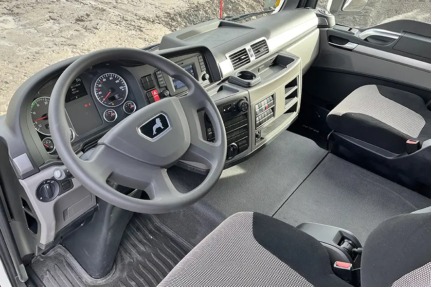 MAN TGS 33.400 BB-WW ADR 6x4 Fuel Tank Truck