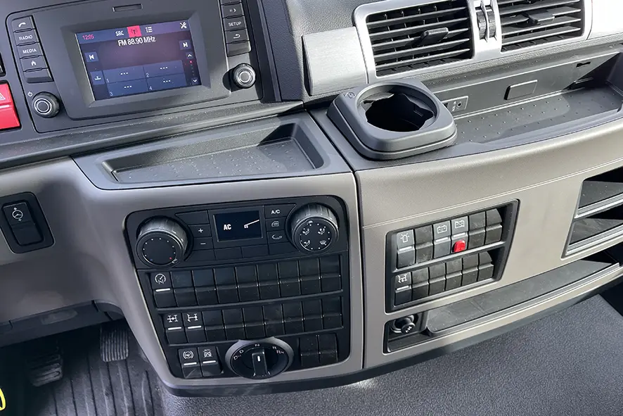 MAN TGS 33.400 BB-WW ADR 6x4 Fuel Tank Truck 9