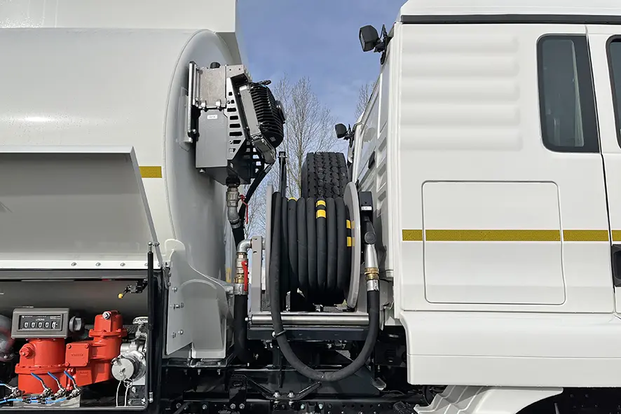 MAN TGS 33.400 BB-WW ADR 6x4 Fuel Tank Truck 16