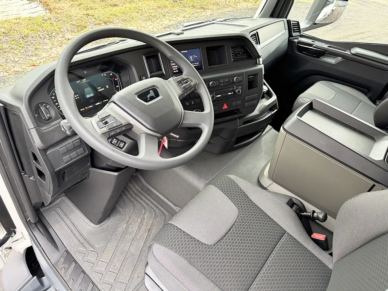 MAN TGS 33.440 BB CH 6x6 Chassis Cabin