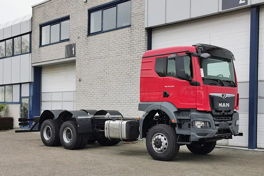MAN TGS 33.440 BB CH 6x6 Chassis Cabin