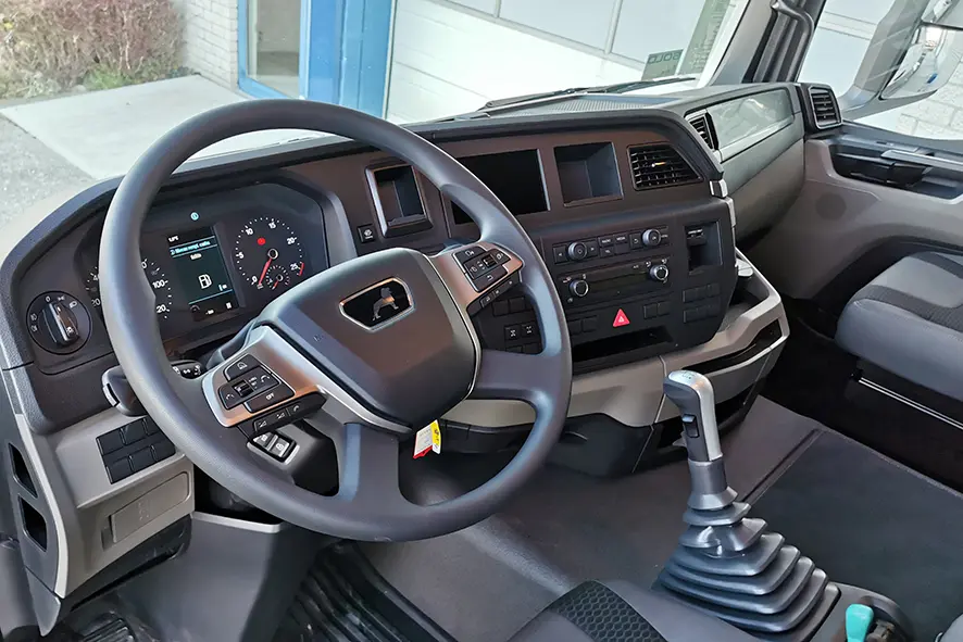 MAN TGS 33.440 BB SA 6x4 Tractor Head